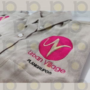 Camisa oxford bordada